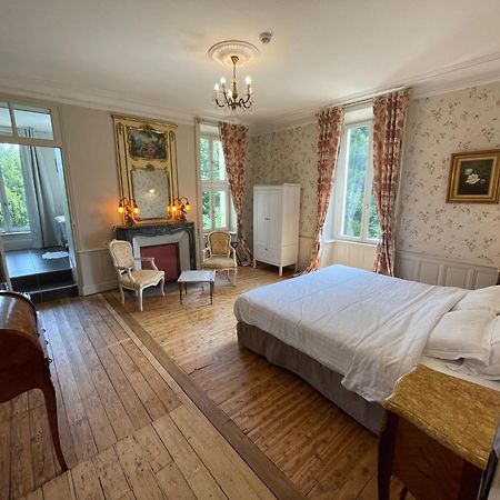Château De La Coutancière - Hotel Brain-sur-Allonnes Esterno foto