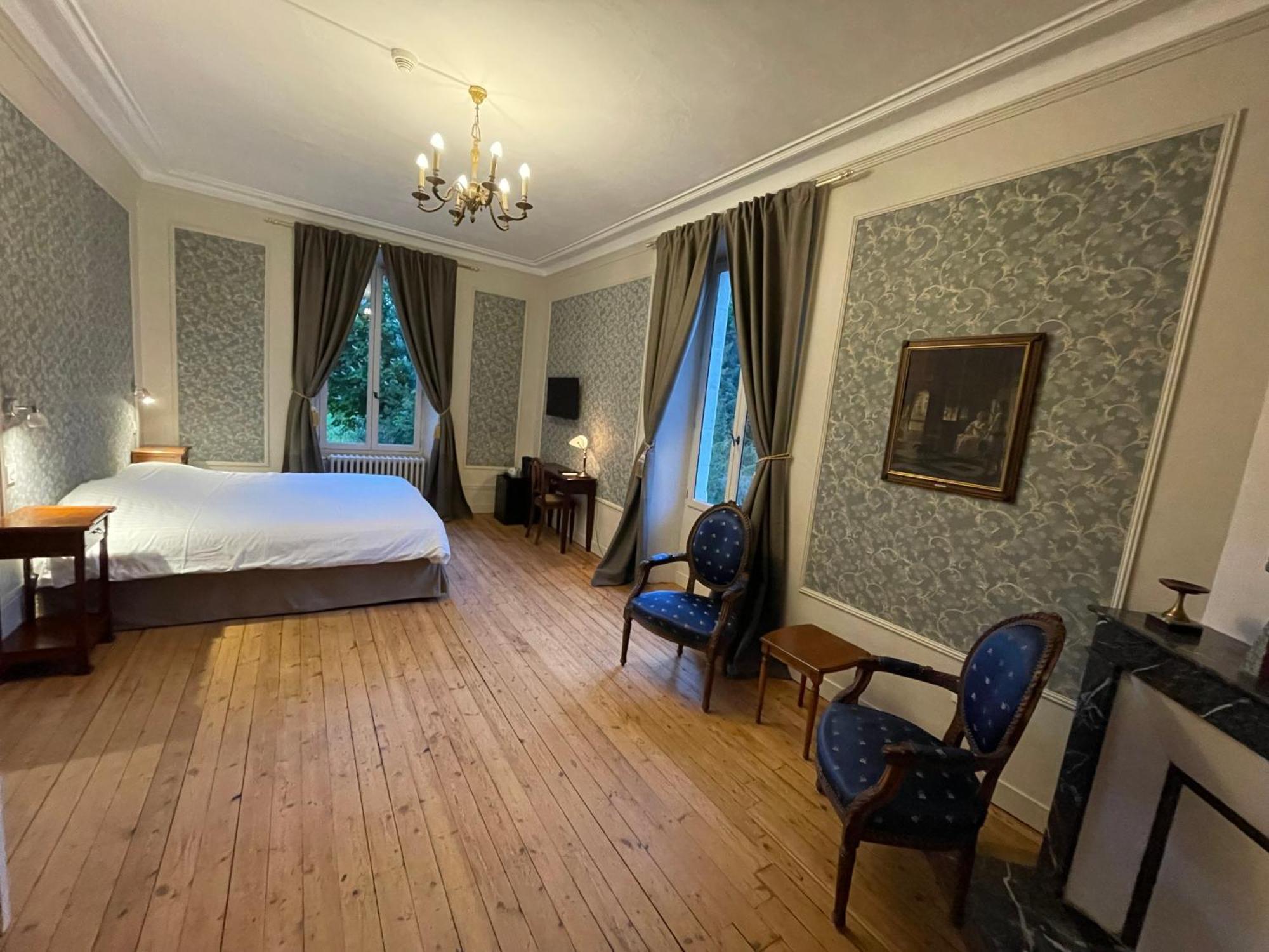 Château De La Coutancière - Hotel Brain-sur-Allonnes Esterno foto