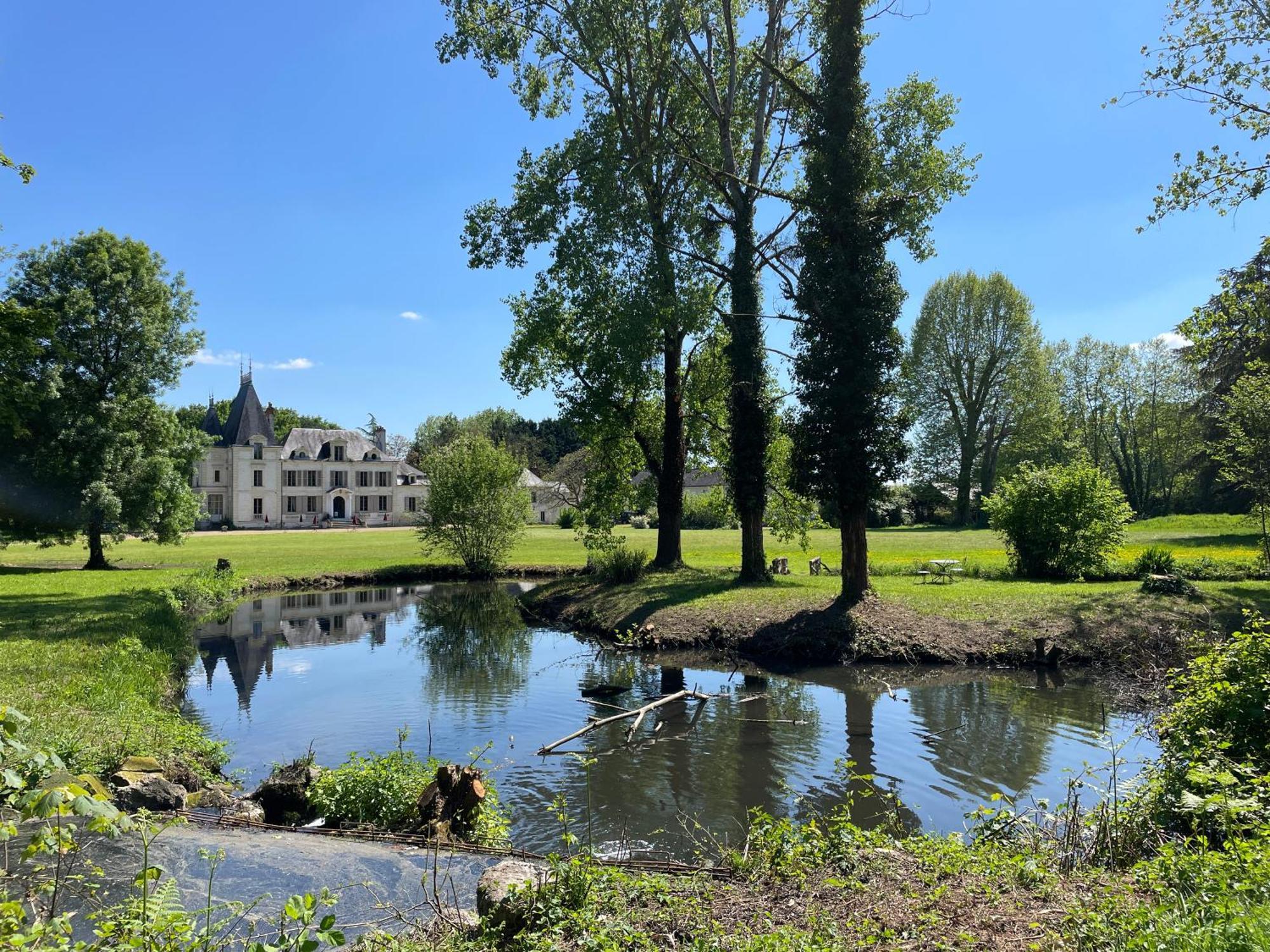 Château De La Coutancière - Hotel Brain-sur-Allonnes Esterno foto