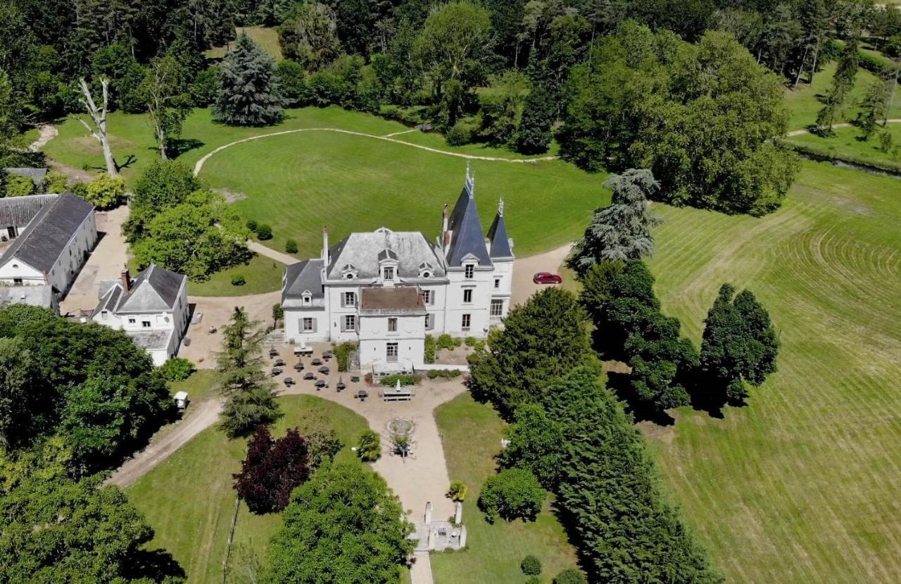 Château De La Coutancière - Hotel Brain-sur-Allonnes Esterno foto
